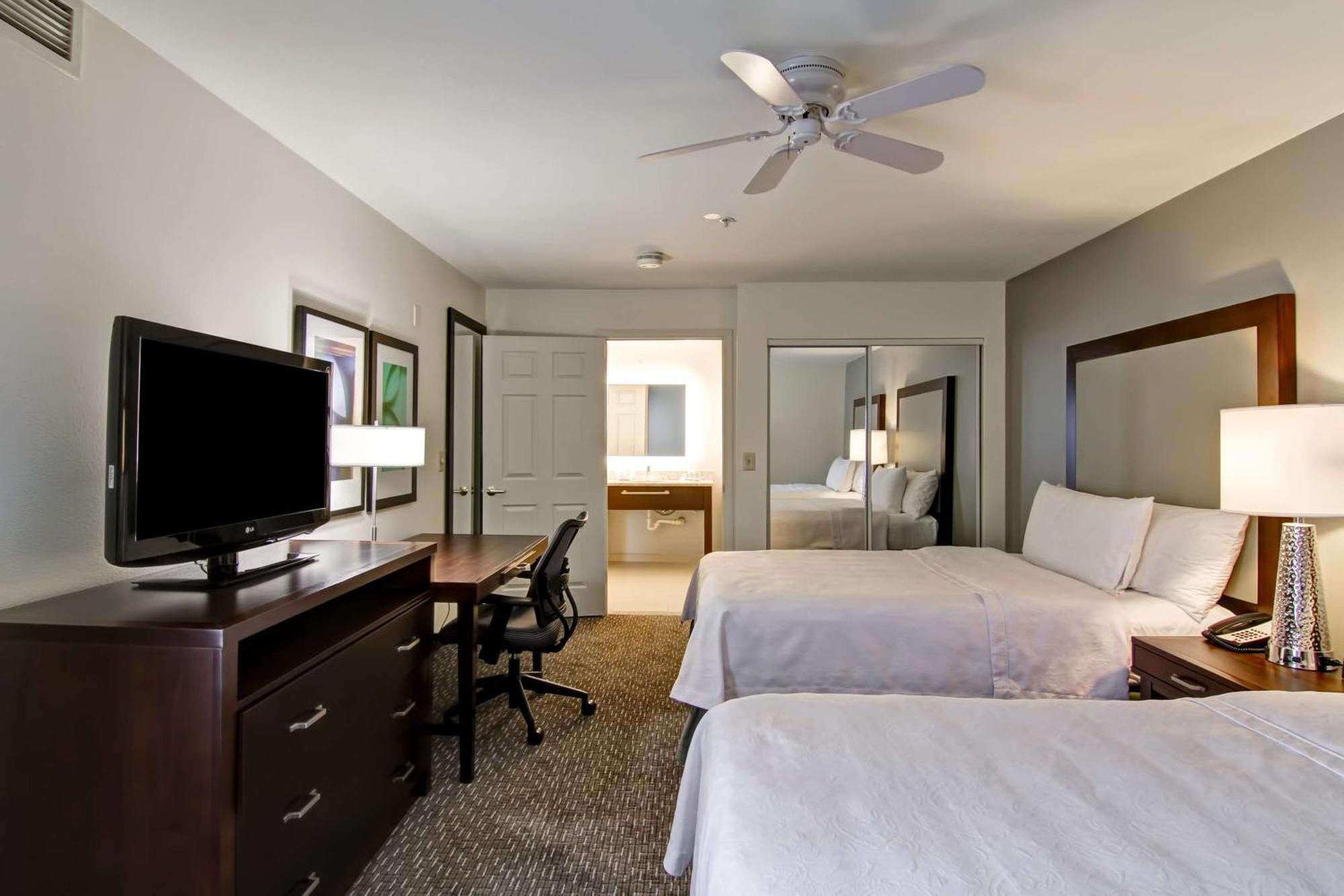 Hotel Homewood By Hilton Newark-cranford